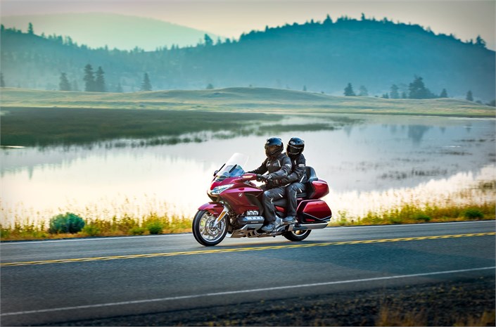 » 115586 2018 GL1800 Goldwing Tour